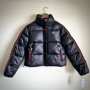 ❤️ Tommy Hilfiger Women's Cropped Puffer Jacket Size M ❤️